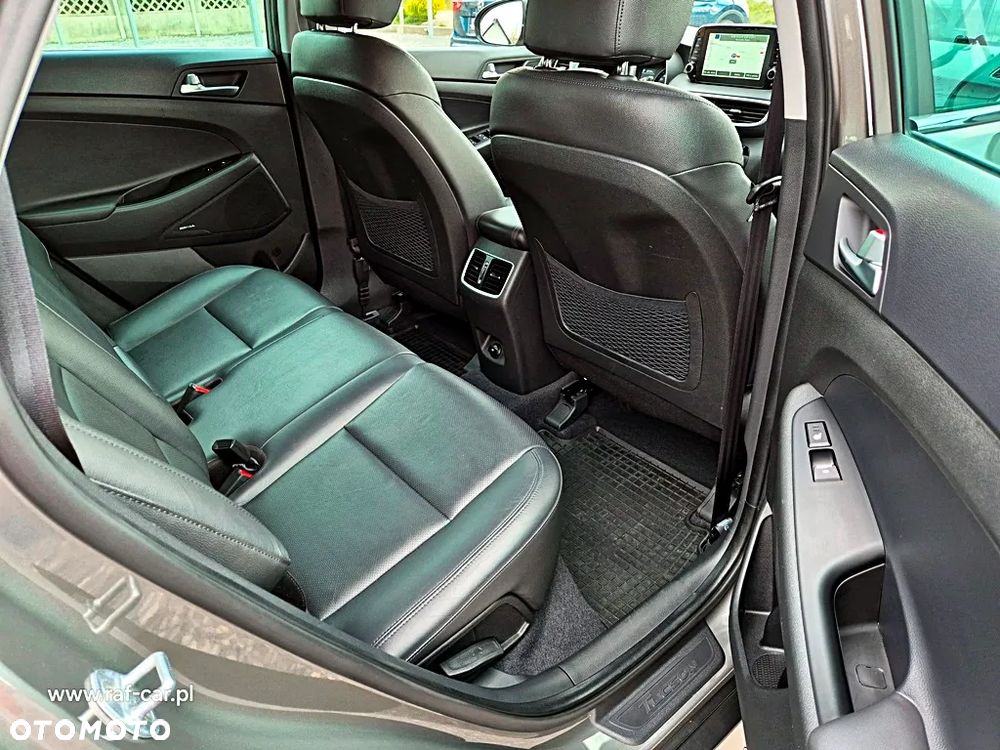 Hyundai Tucson 2.0 CRDI Premium 4WD - 16