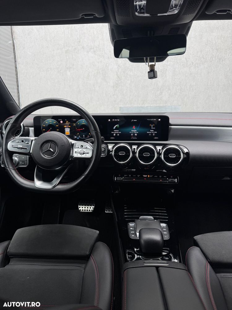 Mercedes-Benz CLA - 31