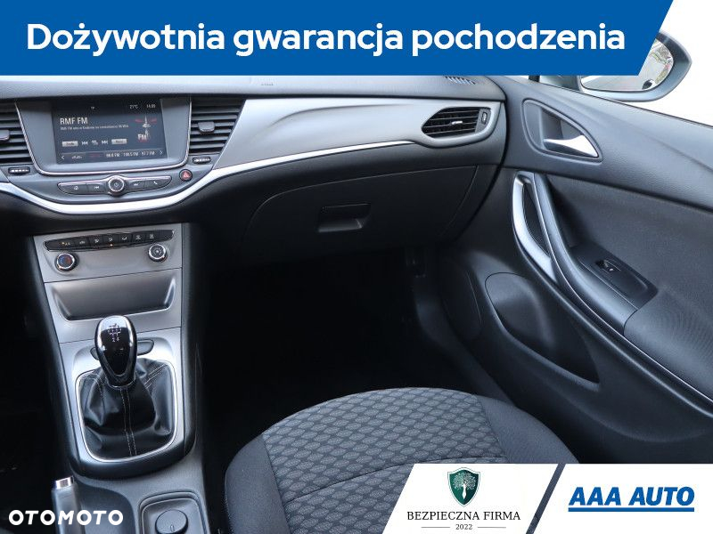 Opel Astra - 9