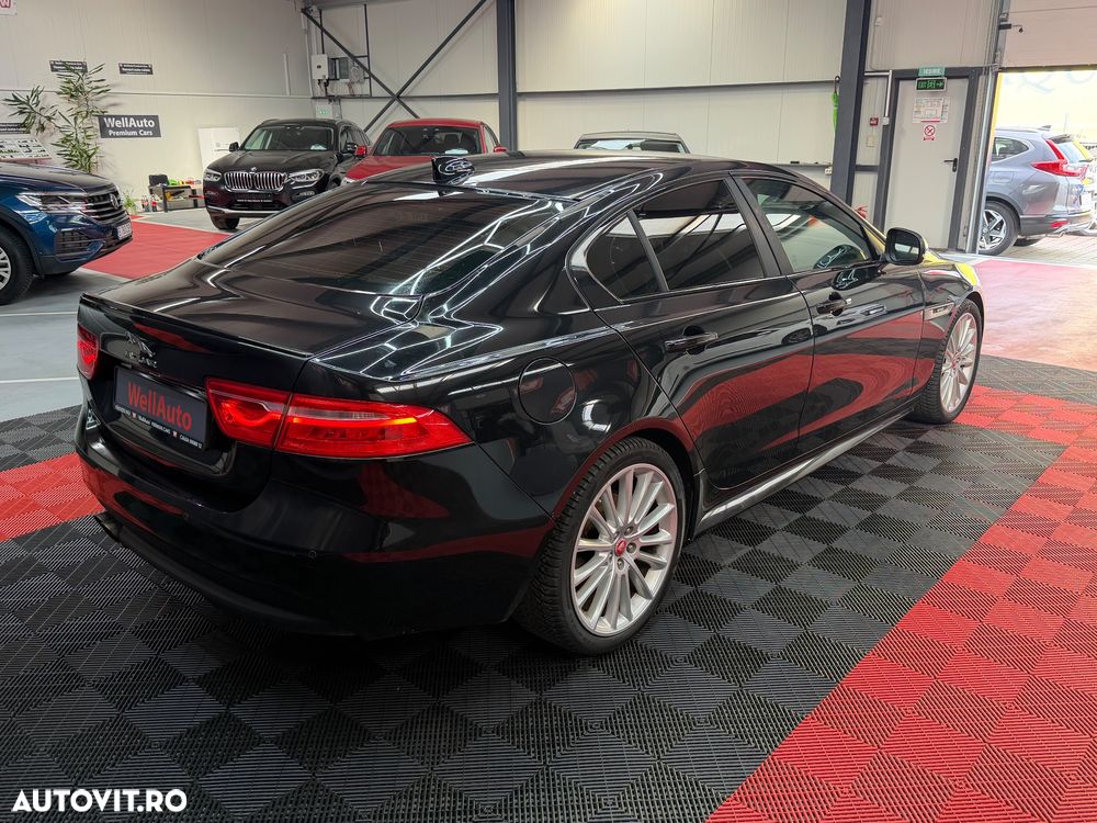 Jaguar XE 20d Aut. R-Sport - 4