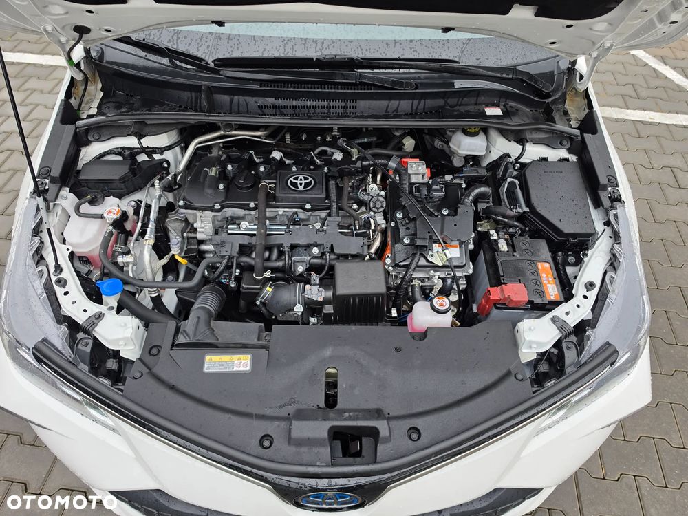 Toyota Corolla - 16