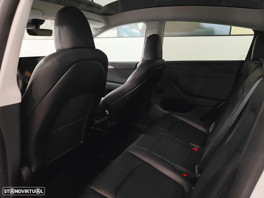 Tesla Model Y Tração Traseira - 38