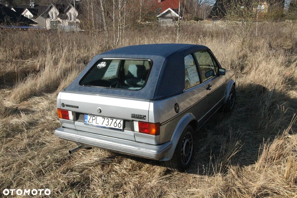 Volkswagen Golf - 3