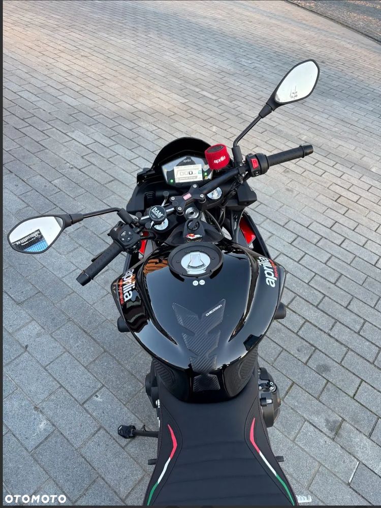 Aprilia Tuono - 16