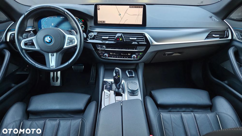 BMW Seria 5 530e xDrive M Sport sport - 20