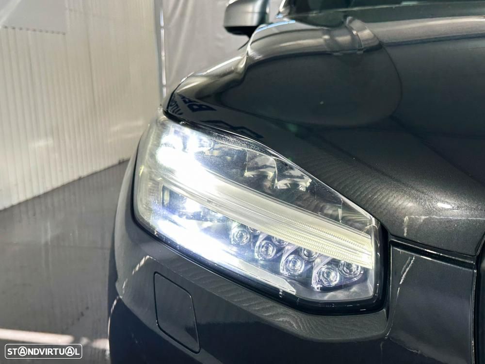 Volvo XC 90 2.0 D4 R-Design - 17