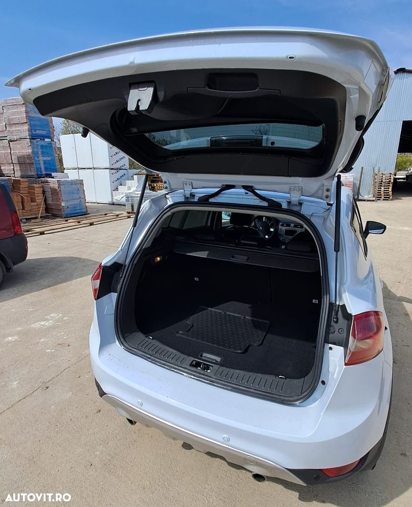 Ford Kuga 2.0 TDCi 4WD Titanium - 8