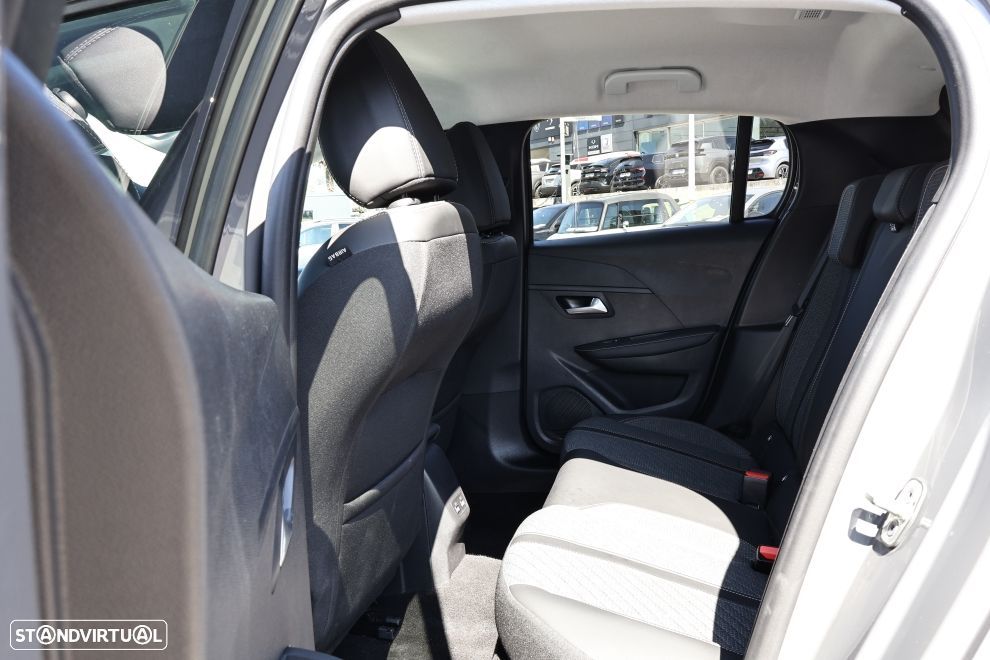 Peugeot 208 1.2 PureTech Allure - 16