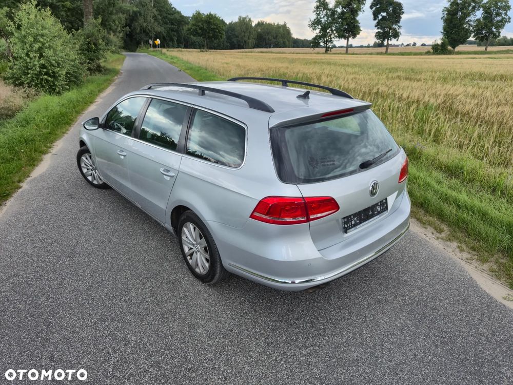 Volkswagen Passat 2.0 TDI DPF DSG Comfortline - 29