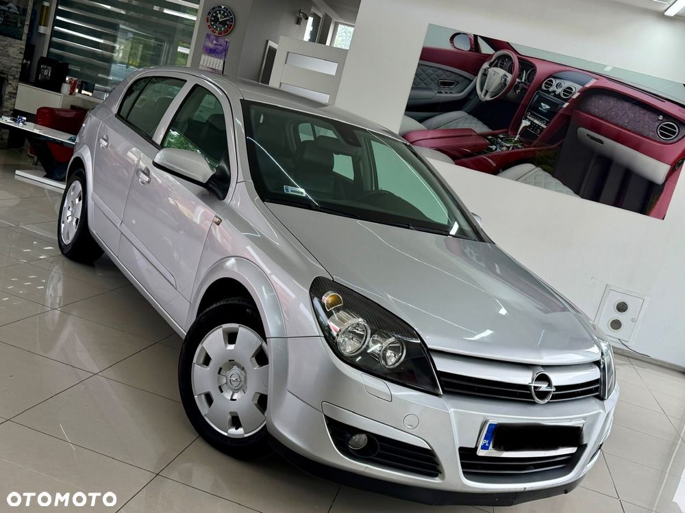 Opel Astra 1.6 Easytronic Cosmo - 1