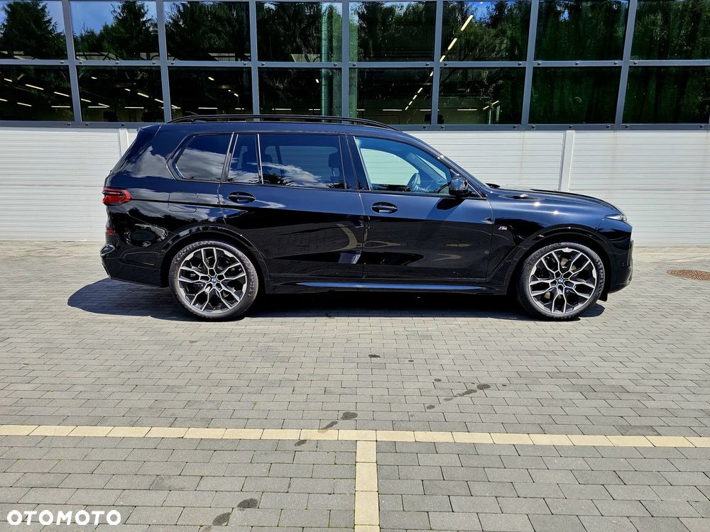 BMW X7 - 6