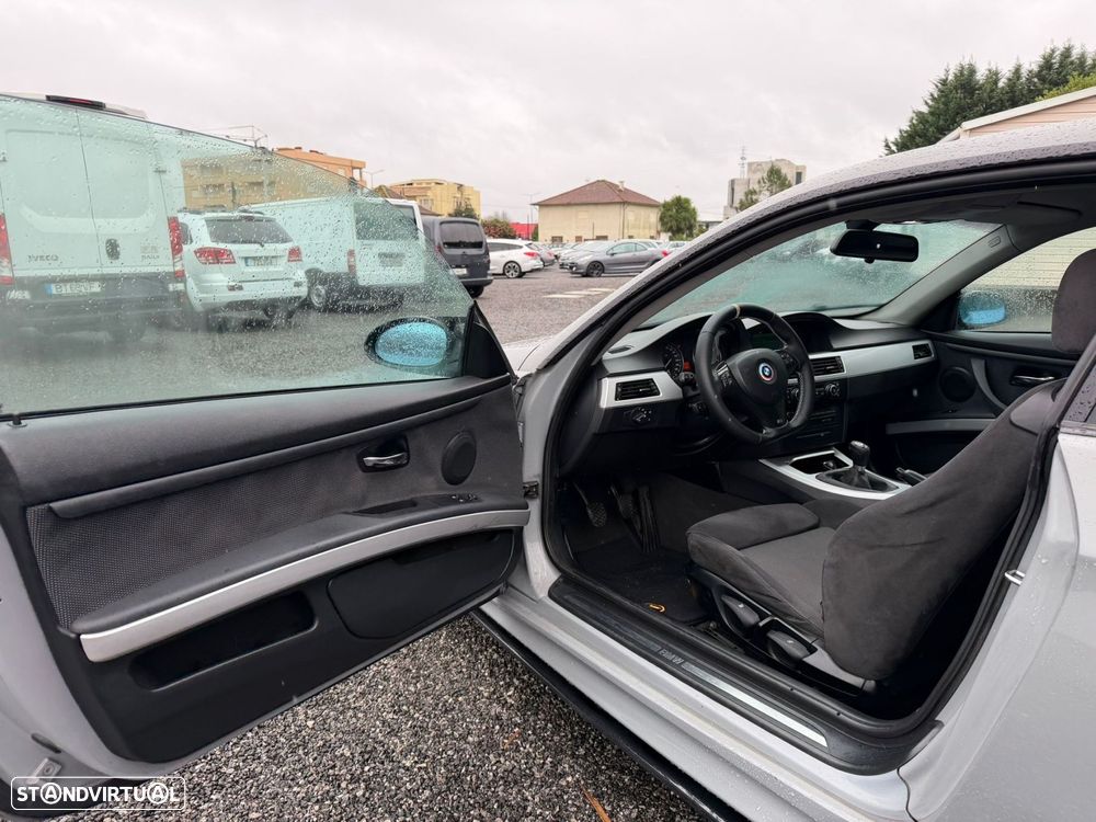 BMW 320 d Cabrio - 14