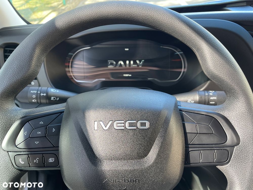 Iveco Daily - 10