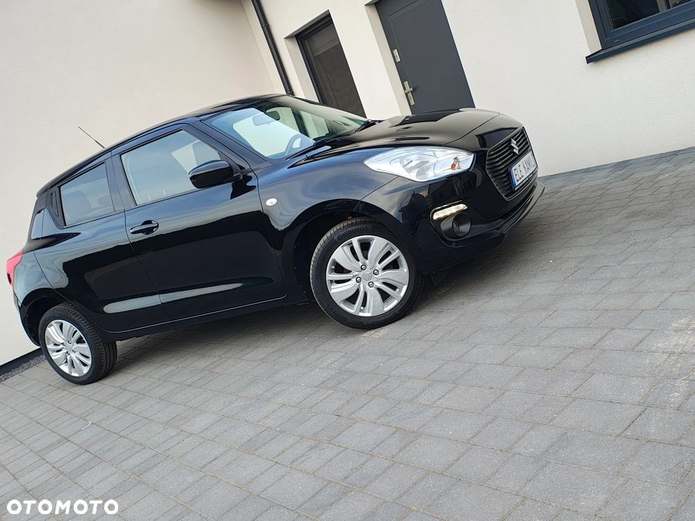 Suzuki Swift 1.2 Dualjet Allgrip Comfort - 21
