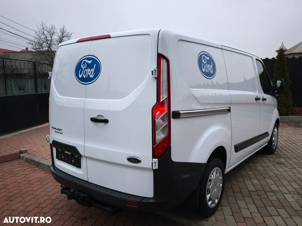 Ford Transit Custom - 12