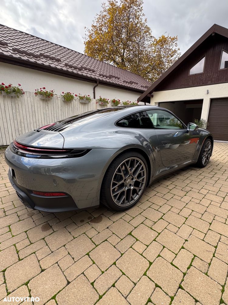 Porsche 911 Carrera PDK - 9