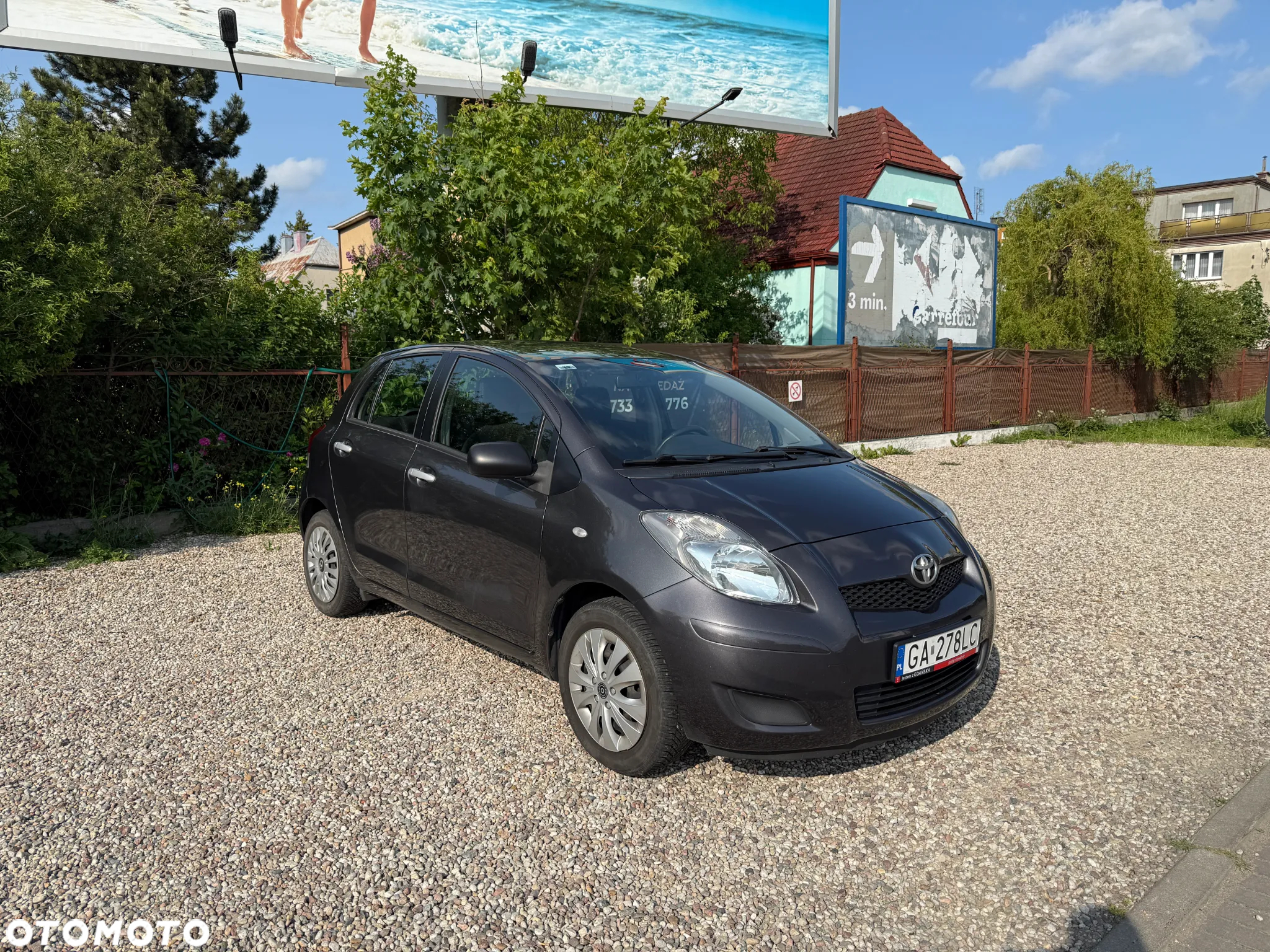 Toyota Yaris - 4