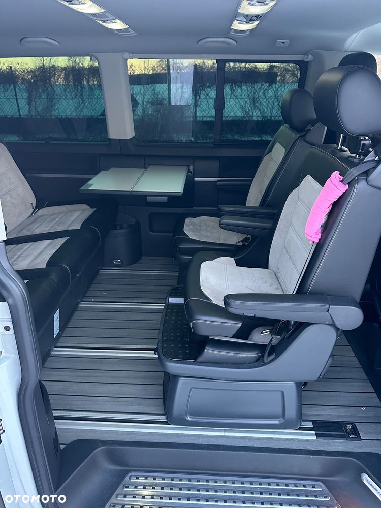 Volkswagen Multivan 2.0 BiTDI L1 Generation SIX 4Motion DSG - 17