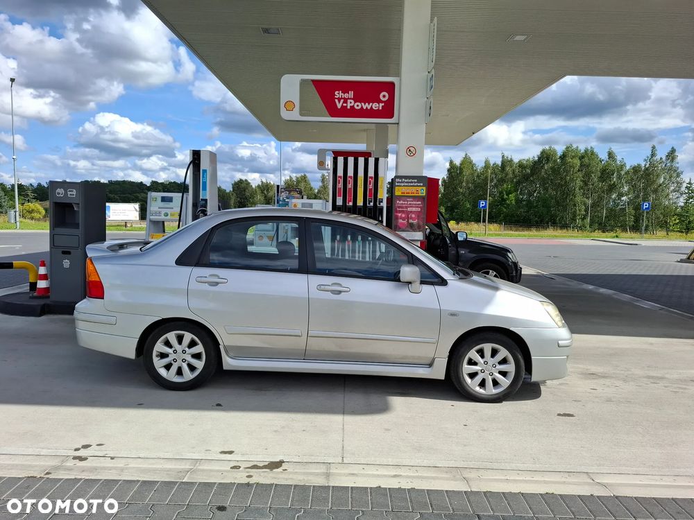 Suzuki Liana 1.6 - 17