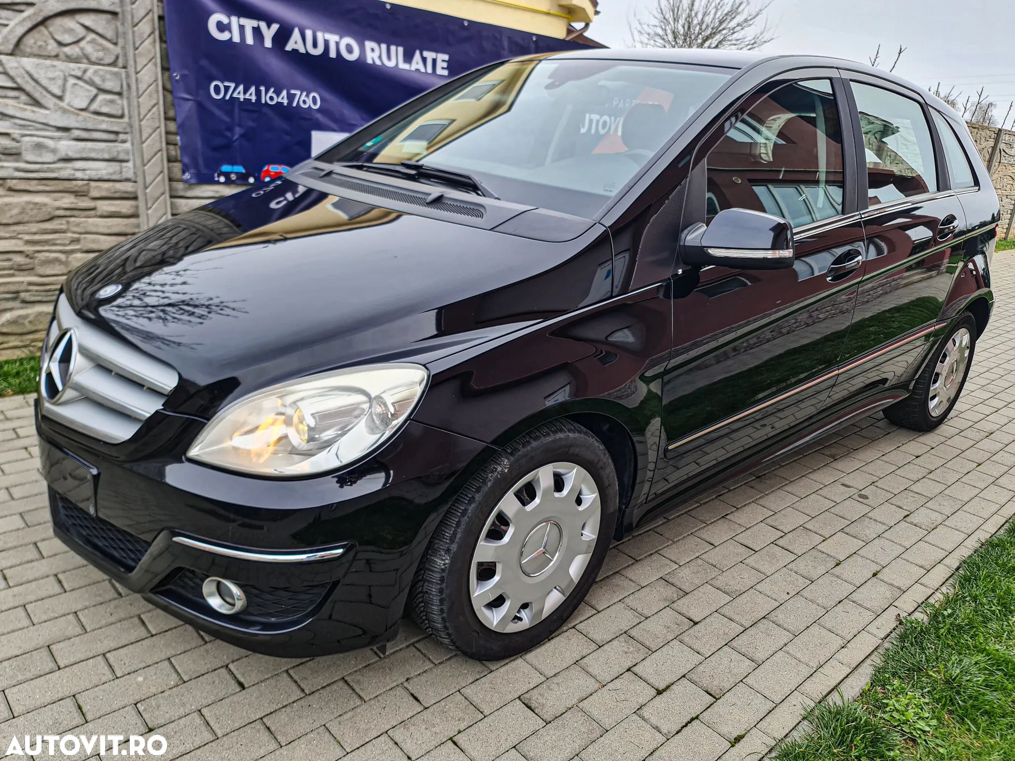 Mercedes-Benz B 180 CDI - 1