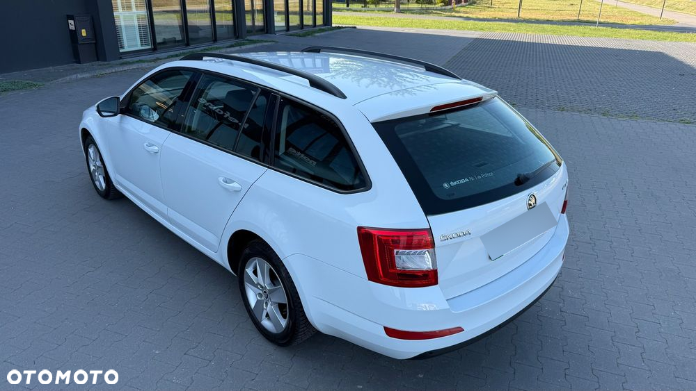Skoda Octavia 1.6 TDI Ambition DSG - 14