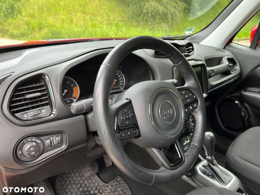Jeep Renegade - 8