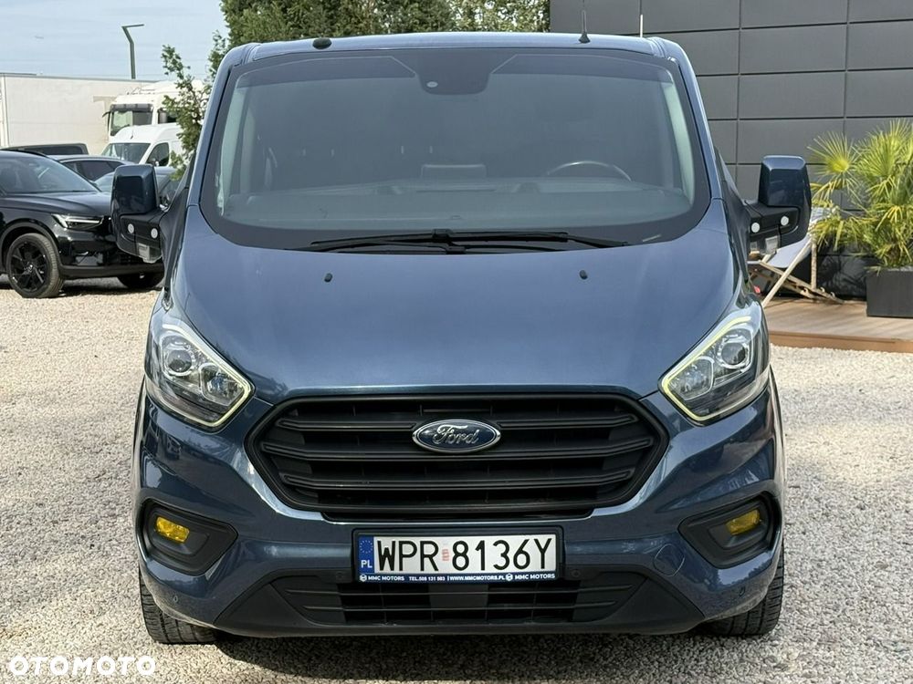 Ford Transit Custom - 8