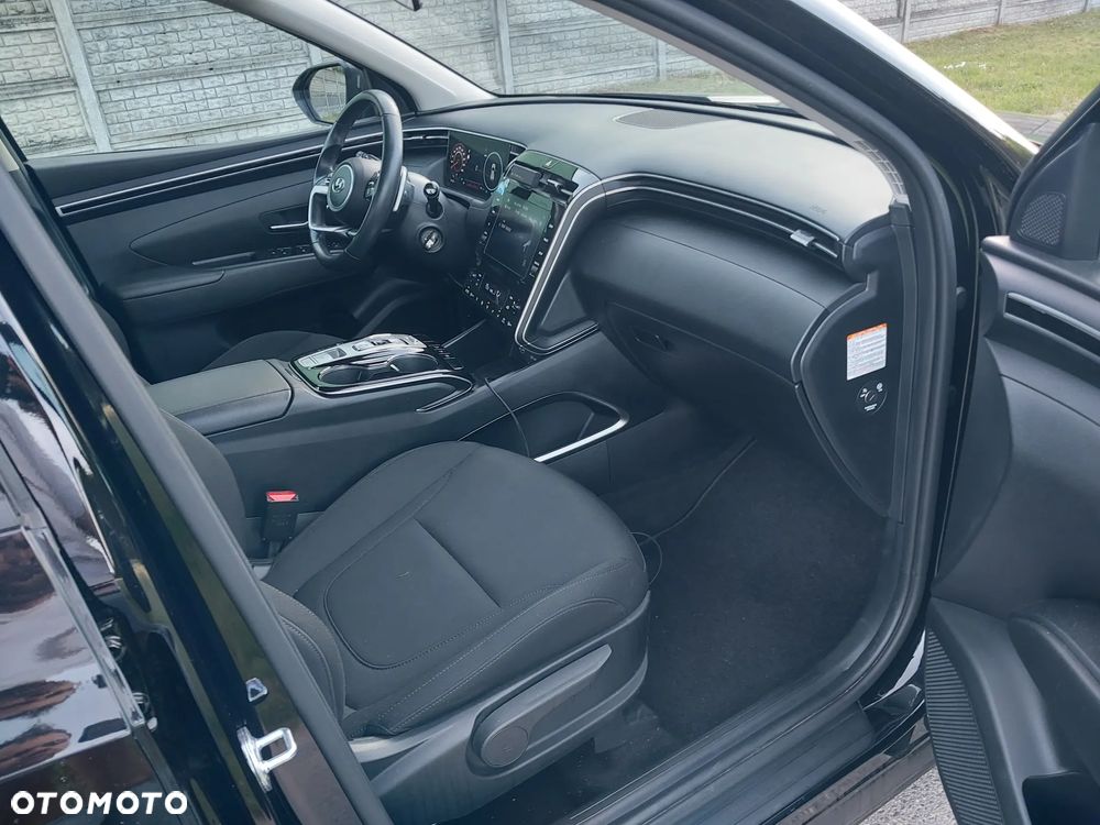 Hyundai Tucson 1.6 T-GDi HEV Smart 2WD - 16