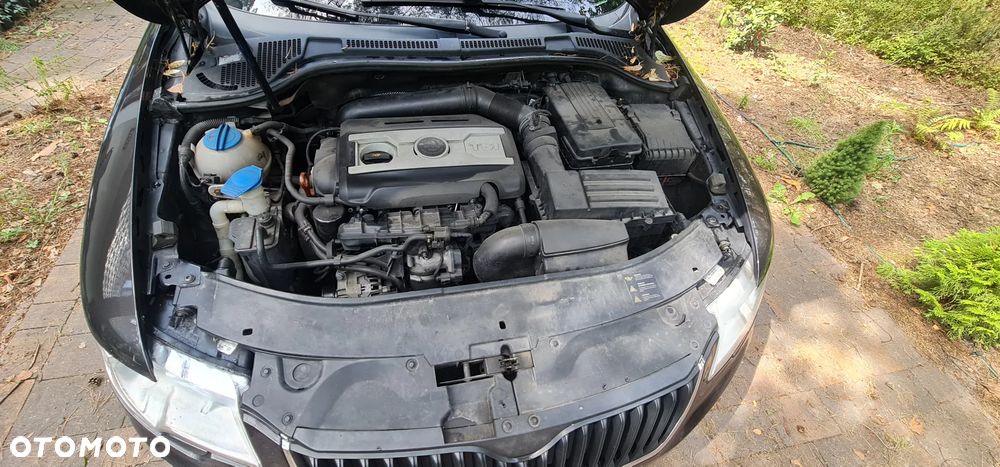Skoda Superb 1.8 TSI Platinum DSG - 9