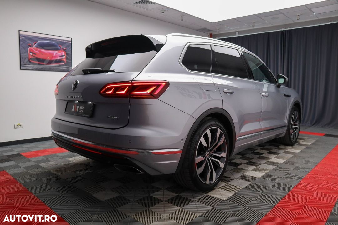 Volkswagen Touareg - 4