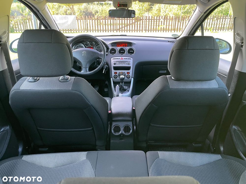 Peugeot 308 - 16