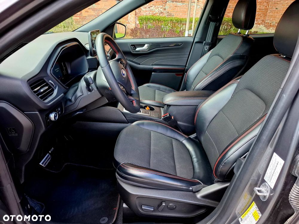 Ford Kuga - 16