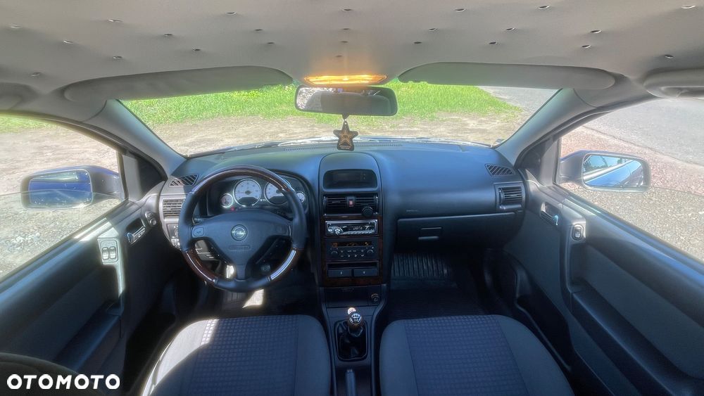 Opel Astra 1.7 DTI - 9