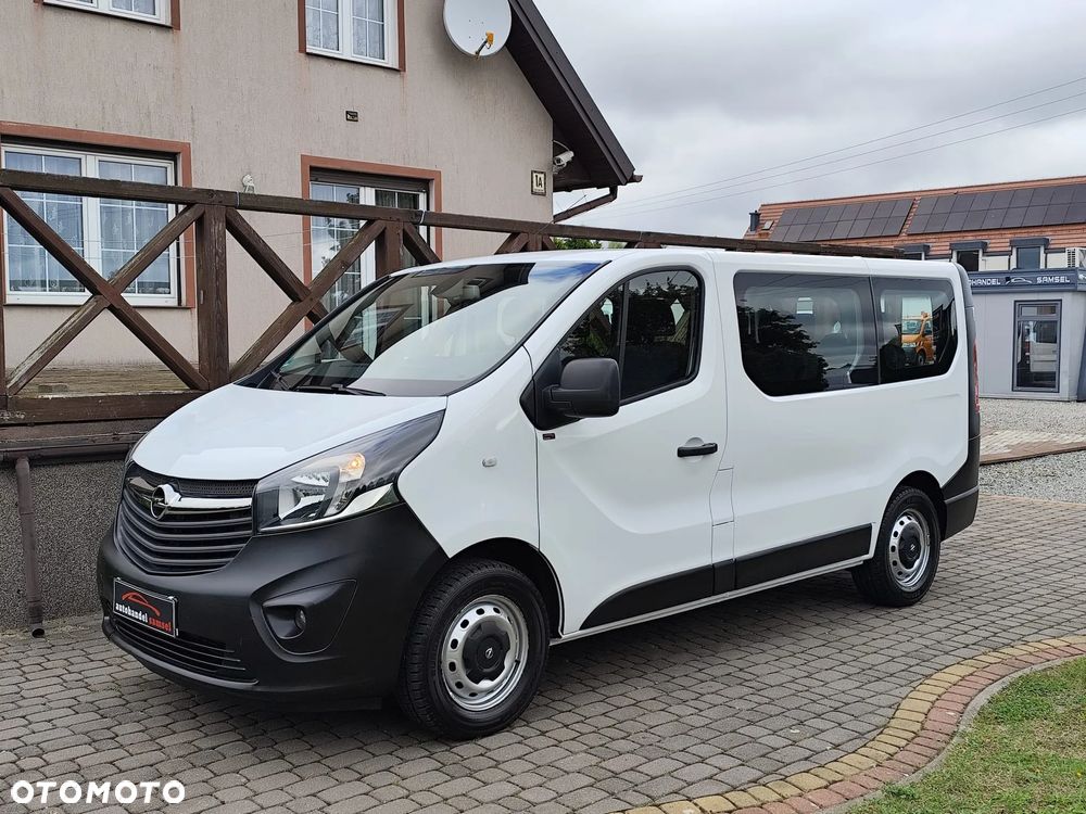 Opel Vivaro - 2
