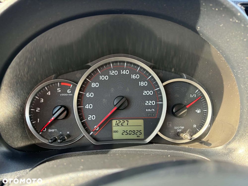 Toyota Yaris - 6