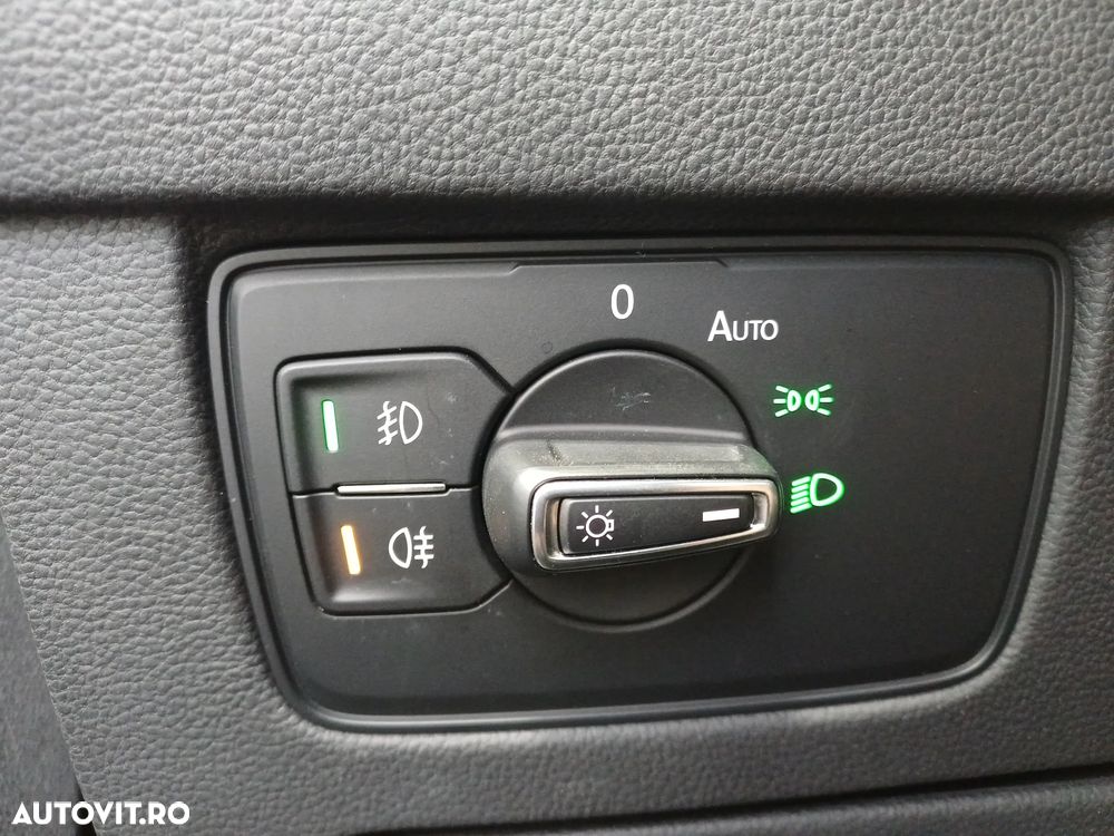 Volkswagen Passat 1.5 TSI OPF DSG Elegance - 10