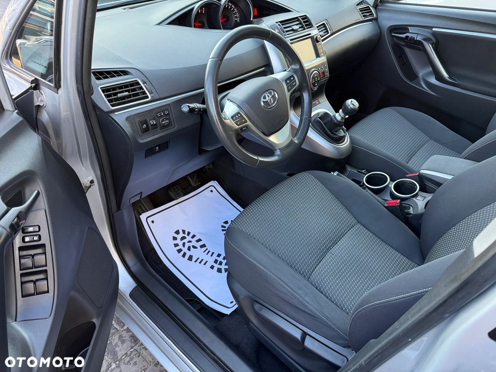 Toyota Verso 1.6 D-4D 5-Sitzer Start/Stop Comfort - 19