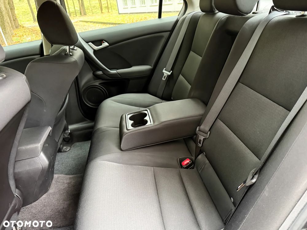 Honda Accord 2.0 Lifestyle - 17