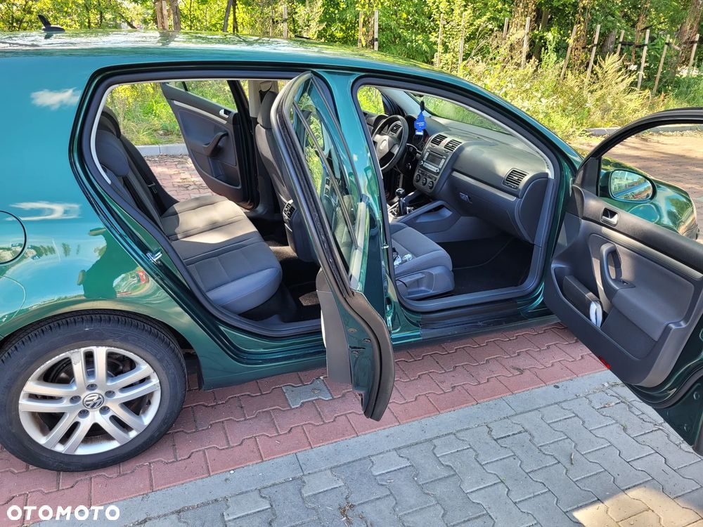 Volkswagen Golf 1.9 TDI Comfortline - 26