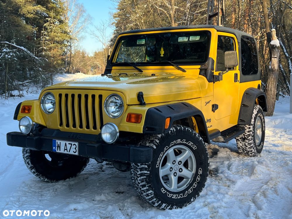 Jeep Wrangler - 2