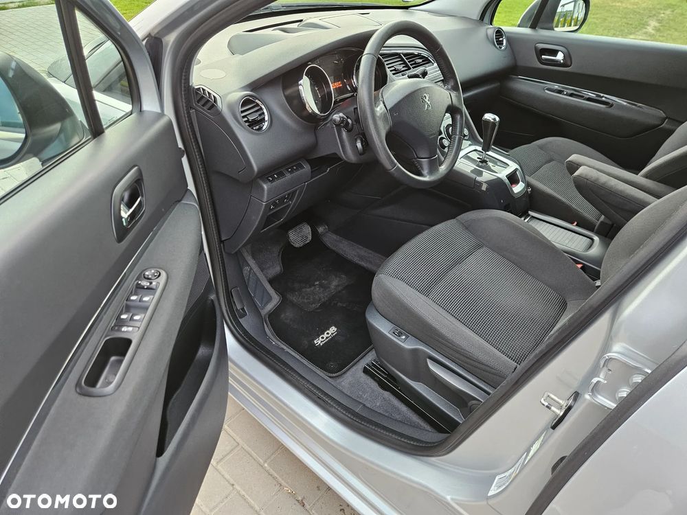 Peugeot 5008 e-HDI FAP 115 EGS6 Stop&Start Allure - 11