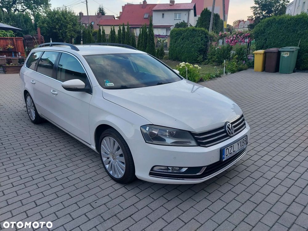 Volkswagen Passat 2.0 TDI DSG Comfortline - 2