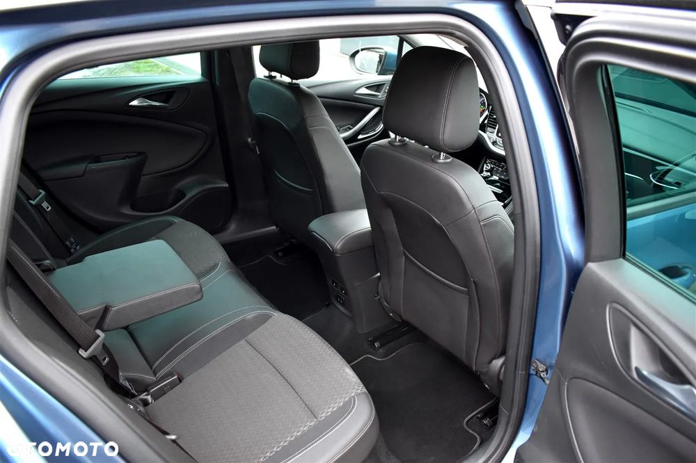 Opel Astra 1.4 Turbo Start/Stop Innovation - 24