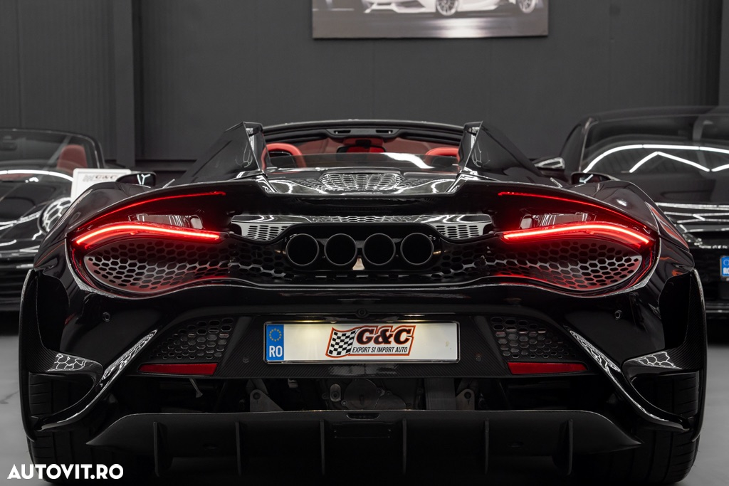 McLaren 720S Spider - 25
