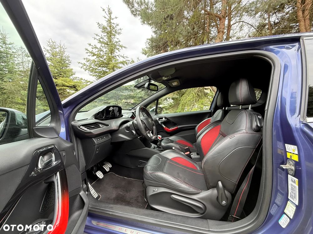 Peugeot 208 GTI 200 THP - 15