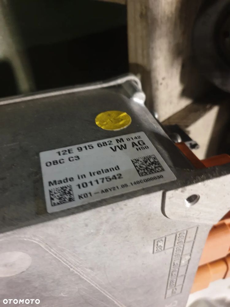 SILNIK ELEKTRYCZNY SŁUPEK  ELEKTRYK  EAG VW GOLF VII 7 E-GOLF EGOLF AUDI SKODA SEAT  POTESTOWY MINIMALNY PRZEBIEG - 15