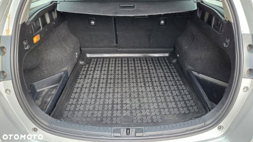 Toyota Auris 1.4 D-4D Active - 24