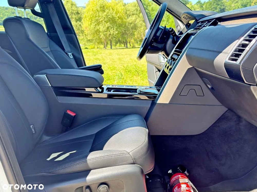Land Rover Discovery V 2.0 Si4 HSE Luxury - 12