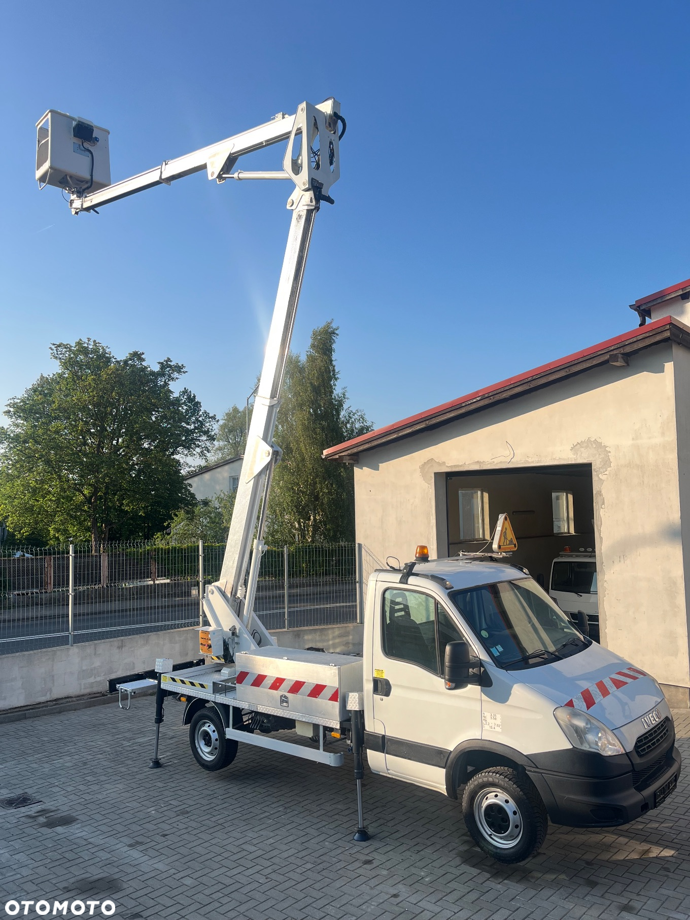 Iveco Podnośnik koszowy Izolowany Kosz Multitel mx170 17 metrów 10 w Bok Zwyżka jak Ruthmann Gsr Wumag - 25