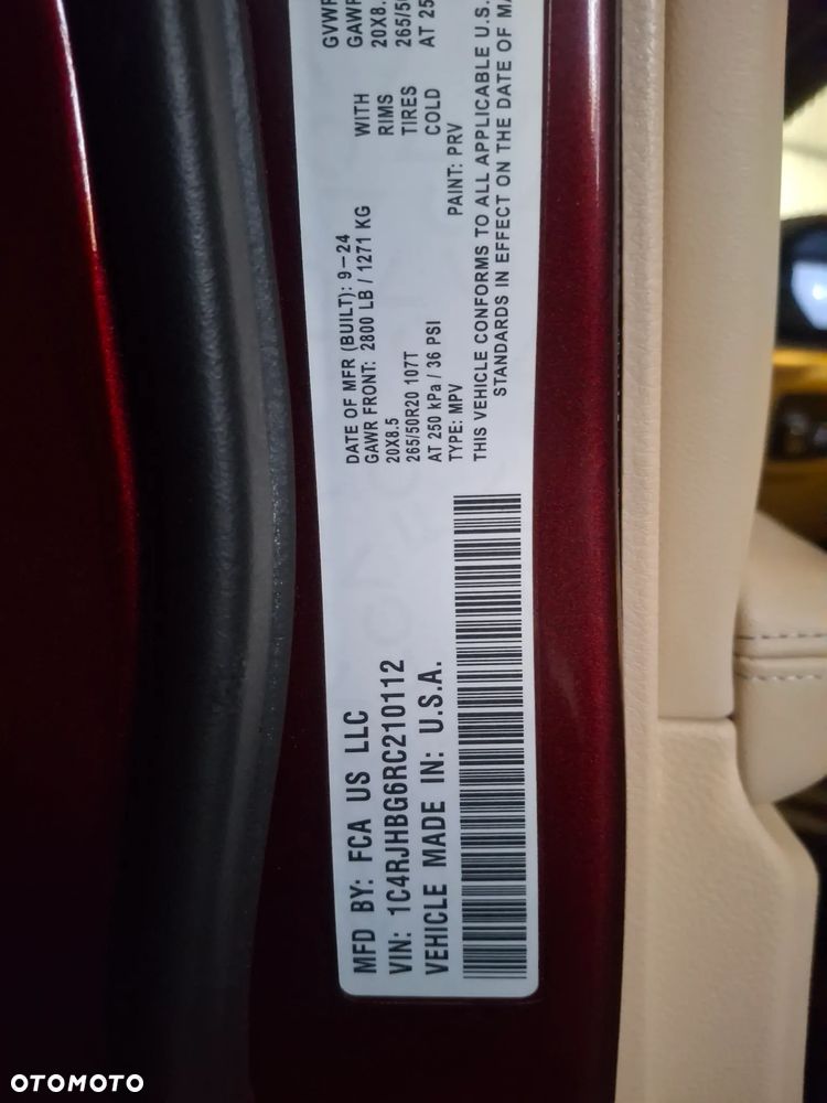 Jeep Grand Cherokee - 27